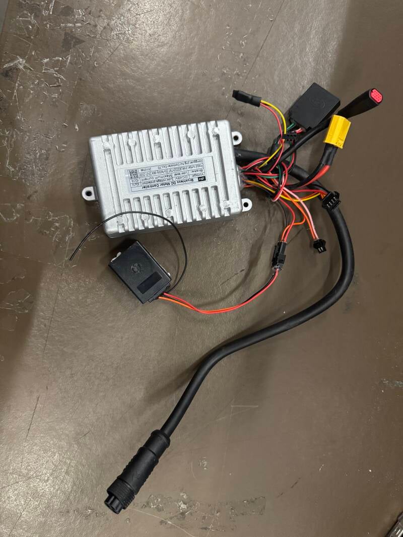 Controller origineel GT2000 gashendel en trappen 25 opvoerbaar